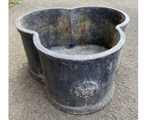 Lead trefoil shaped garden planter, the sides relief decorated with Yorkshire Rose, W39cm H20cm 