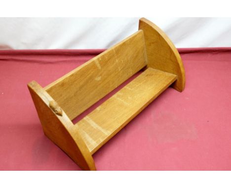 Robert Mouseman Thompson - Oak book trough , curved ends carved with signature mouse, W46cm D21cm H20cm 