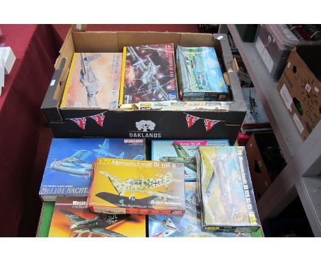 Sixteen Plastic 1/72nd Scale Aircraft Kits by Humbrall, Italeri, and Others, all with WWII German theme including Hs132, vari