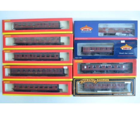 Nine OO gauge LMS/ex-LMS crimson passenger/parcel coaches from Hornby, Mainline and Bachmann to include Hornby R4234 BR (ex L