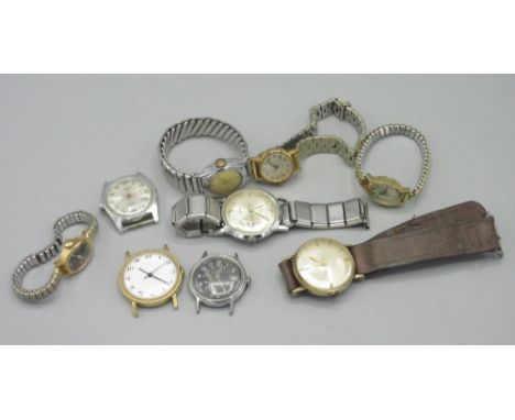 Timex 21 gold plated wristwatch, signed champagne dial, baton indices, centre seconds, signed snap on case back, D32.6mm and 