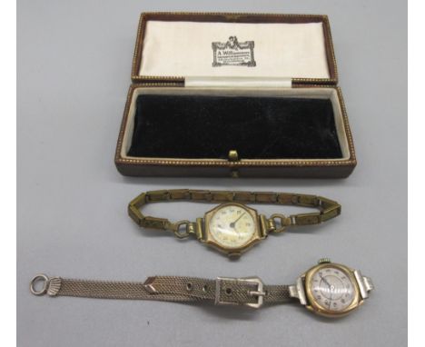 Avia lady's 9ct gold wristwatch on expanding base metal bracelet, signed silvered Arabic dial, subsidiary seconds, Dennison t