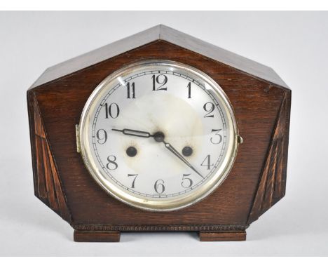 A Vintage Oak Cased Art Deco Mantle Clock with Eight Day Movement 