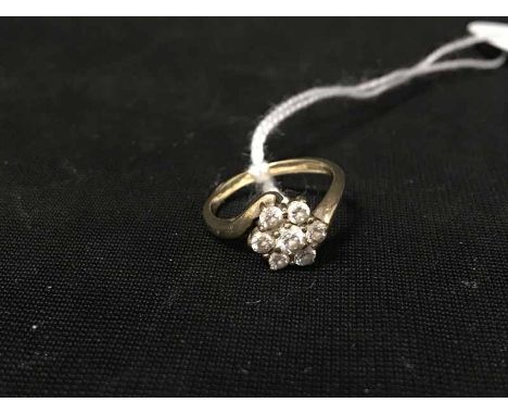 NINE CARAT GOLD GEM SET DRESS RINGsize K, 3.3g