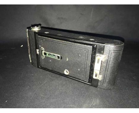 VINTAGE KODAK MODEL 116 CAMERAwith brown leather case; along with one volume 'Pictorial Chicago', published 1893 (2)