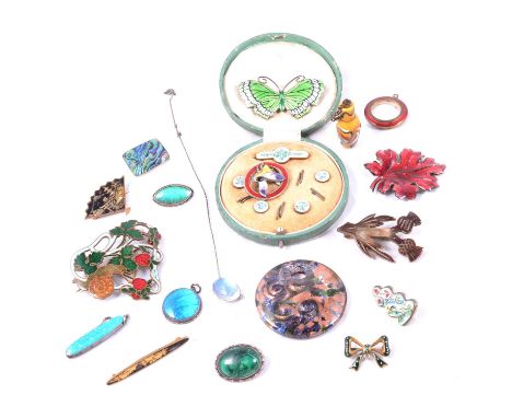 A cased enamel button and brooch set, enamel butterfly brooch, niello ware and others, a cased enamel button and brooch set; 