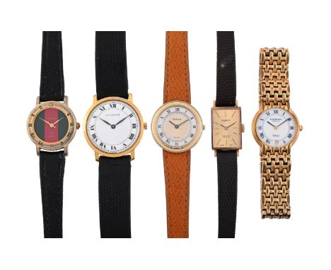 
	
		Y&nbsp;TISSOT 
		A LADY'S GOLD COLOURED WRIST WATCH, NO. 10697
		Movement: Manual wind, 17 jewels
		Case: Gold coloured 