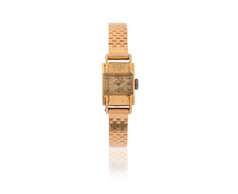 
	
		INTERNATIONAL WATCH COMPANY 
		A LADY'S GOLD COLOURED BRACELET WATCH, NO. 1638034
		Movement: Cal. 431, manual wind
		Ca
