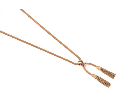 
	
		SCUDELLARO &amp; PAVAN S. n. c., A 1960S ITALIAN RUBY AND GOLD COLOURED TASSEL NECKLACE
		The textured brick links to a 