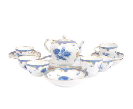 A 19th Century Meissen blue &amp; white porcelain tea set / tea service decorated with floral sprays. Comprises teapot with c