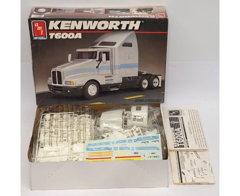 AMT Ertl Kenworth T600A, 1:25 scale, Truck Model Kit, boxed. &nbsp;Although unchecked for completeness (some small parts may 