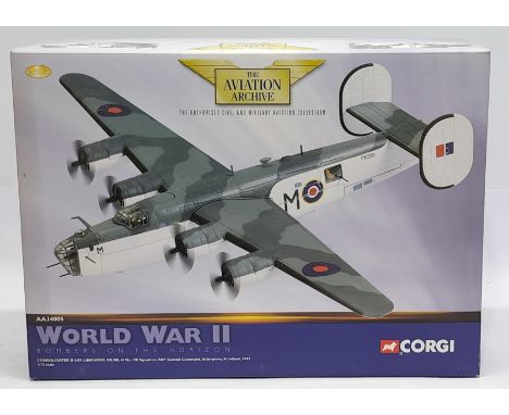 Corgi Aviation Archive World War II Bombers on the Horizon AA34005 Consolidated B-24D Liberator GR. MK.III, 1:72 scale, Aircr