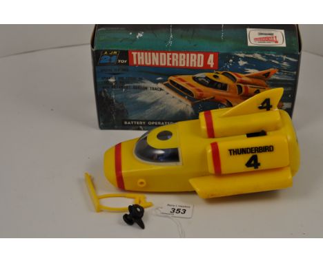 VINTAGE JR 21 TOY THUNDERBIRD 4 BATTERY OPERATED AMPHIBIOUS SCALE MODEL WITH ORIGINAL BOX A/F