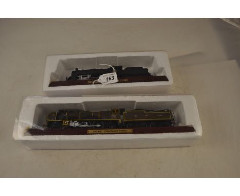 2 COLLECTABLE MODEL LOCOMOTIVES 904 032 WURTEMBERG K CLASS AND 904 003 PACIFIC CHAPELON BOXED