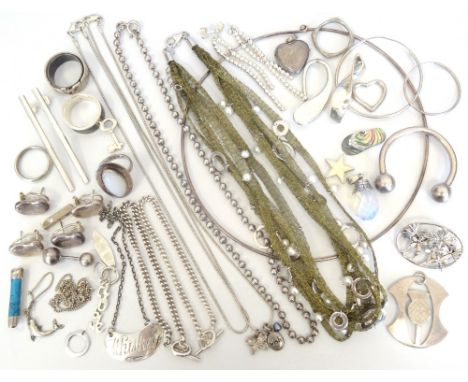 GOOD SELECTION OF SILVER JEWELLERYincluding bracelets, rings, earrings and pendants of various designs, a seed pearl and silv