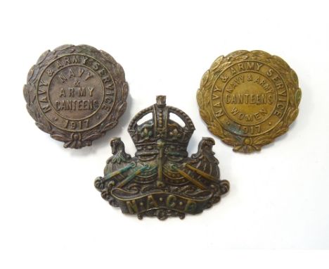 WWI 'NAVY & ARMY SERVICE CANTEENS 1917' BADGEa 'Navy & Army Service Canteens 1917 Women' badge, both marked to reverse 'Imper