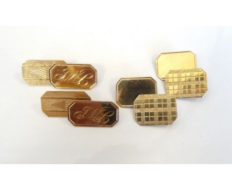 TWO PAIRS OF NINE CARAT GOLD CUFFLINKSboth with engine turned decoration, total weight approximately 8.3 grams