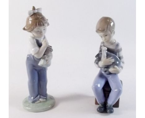 Two Nao Lladro figures