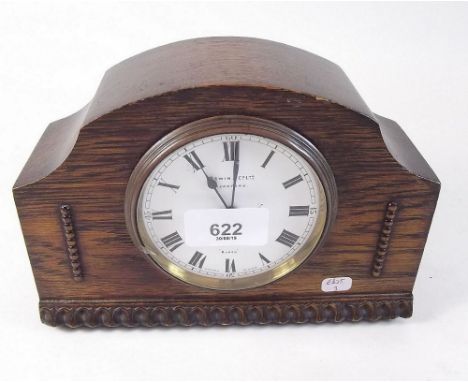An Oswin and Co of Hereford small oak mantel clock - 20cm wide