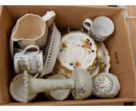 A group of ceramics including Wellington china tea set and Royal Worcester plates