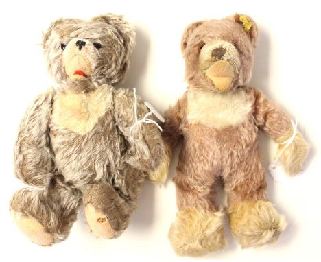 Steiff: A Steiff 8" bear with 'Zotty' mouth and button in ear; together with another similar 8" bear. (2)