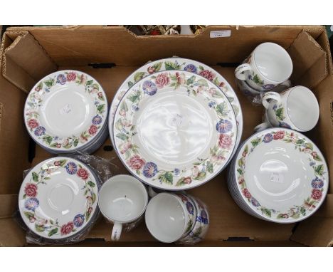 Royal Worcester Woodbury dinner service
