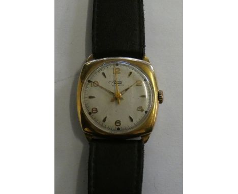 Avia, a 9ct gold manual wind wristwatch, Birmingham 1952, leather strap