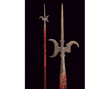 dating: Late 17th - Early 18th Century provenance: Europe, Small spearhead with cusp ribbed at the centre, marked 'P. P.'. Th