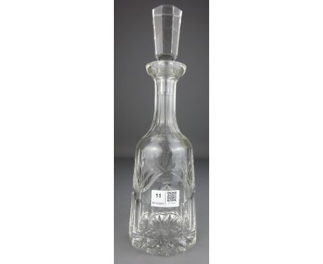 Waterford crystal Ashling pattern decanter, H34cm   Condition Report   Click here for further images, condition, auction time