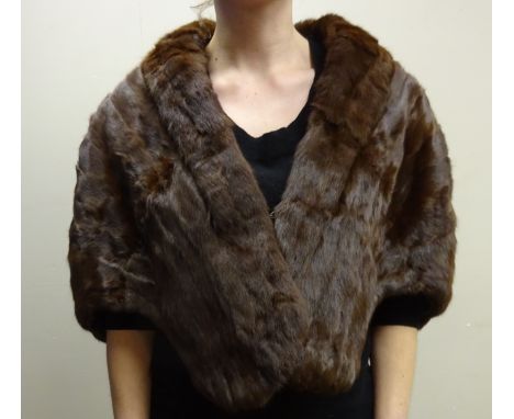 Two vintage mink fur stoles by Hilda Kirk Hull (2)   Condition Report   Click here for further images, condition, auction tim