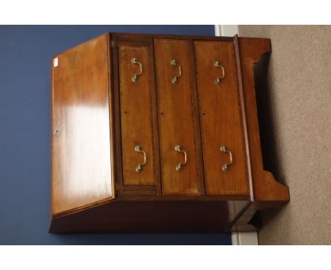 Edwardian inlaid mahogany fall front bureau, three drawers, bracket feet, satinwood banding, W78cm, H96cm, D46cm   Condition 