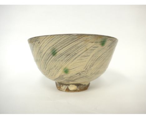 WILLIAM 'BILL' MARSHALL (1923-2007) A studio pottery bowl with Hakeme glaze and green flashes. Impressed seal to base. 10.5cm