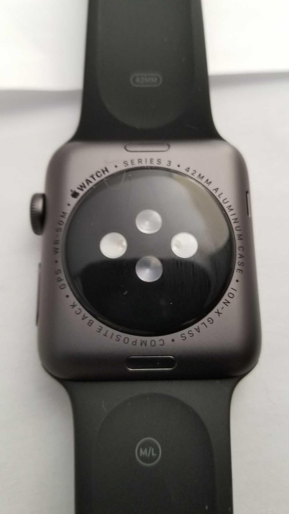 apple watch series 3 black