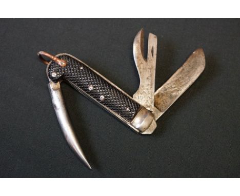 A British World War Two Issued Military Jack Knife, Marked With The British Broad Arrow And Dated 1940, Made By Watts Of Shef
