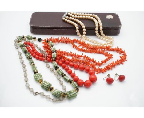 Vintage costume jewellery including a branch coral necklace, glass bead necklaces and a faux pearl necklace