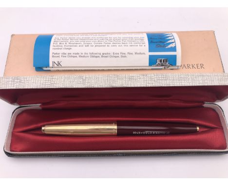 A vintage Parker fountain pen, in original packaging with instructions