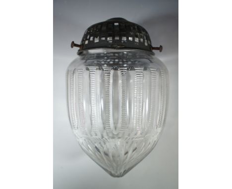 A late 19th / early 20th Century cut glass pendant lamp shade, 20 cm