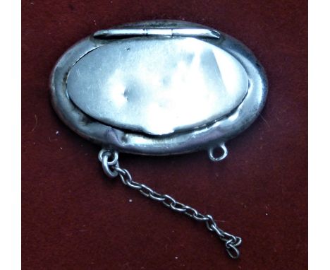 A small Silver Snuff Box Pendant, Hallmarked 'H.W. Ld, Birmingham 1911