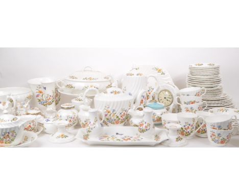 Aynsley - Cottage Garden - A large collection of assorted late 20th-century bone china tableware pieces, examples include a t