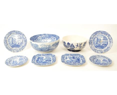 Spode - Italian - A collection of 20th century Copeland Spode 'Italian' pattern china to include a centrepiece fruit bowl, a 