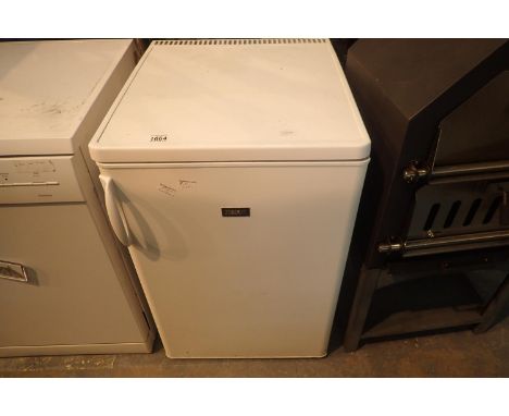Zanussi under counter fridge. Not available for in-house P&P, contact Paul O'Hea at Mailboxes on 01925 659133Condition Report