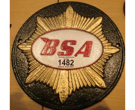Cast iron green BSA star sign, D: 24 cm. P&amp;P Group 1 (£14+VAT for the first lot and £1+VAT for subsequent lots) 