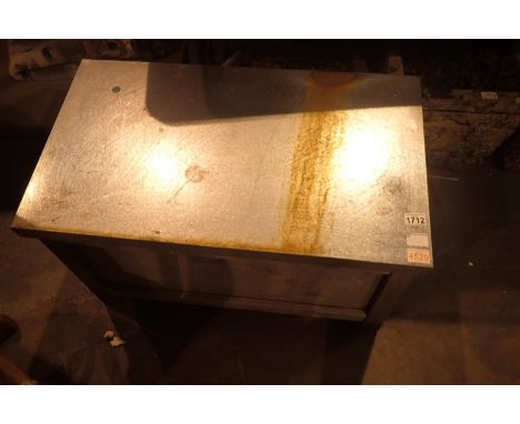Metal topped garden storage box and a heavy metal toolbox. Not available for in-house P&amp;P, contact Paul O'Hea at Mailboxe