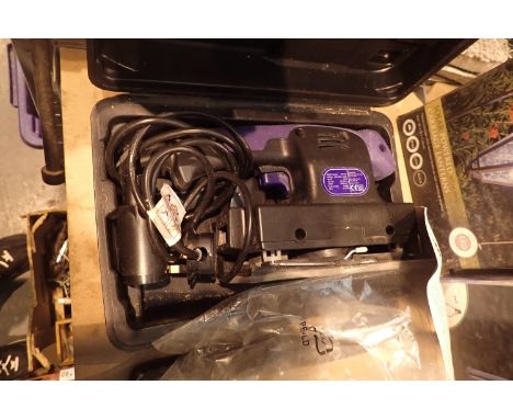 Cased Nutool NPK187 1/3 sheet electric sander. Not available for in-house P&amp;P, contact Paul O'Hea at Mailboxes on 01925 6
