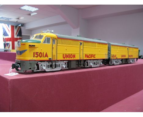 Aristocraft "G" Gauge Alco FA-1 and FB-1 Bo-Bo Diesel Locomotive Two Car Set - Union Pacific Railroad, yellow, red and grey l