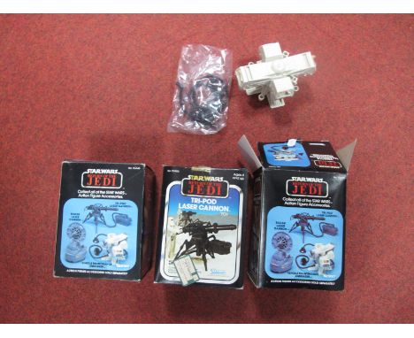 Three Original Star Wars Trilogy Return of The Jedi Plastic Toys, by Kenner (circa 1983), comprising of Vehicle Maintenance E