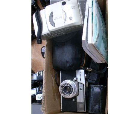 Fourteen assorted Canon 35mm and APS compact cameras, also a Nikon and Kodak example (16)
