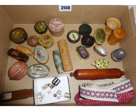 Good lot of Treen sewing accessories, thread and needle cases, miniature dominoes in case, compass, miniature dice, pill boxe