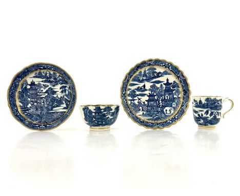 Caughley blue and white tea ware, S marks, circa 1785, transfer printed Chinese landscapes with pagodas and temples, highligh