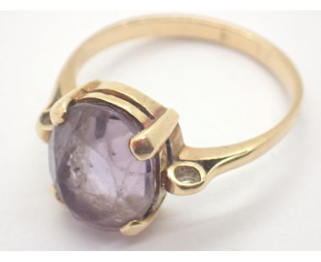 18ct yellow gold hallmark rubbed amethyst set ring 4.5g